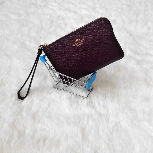 Coach Corner Zip Wristlet Metallic Raspberry - Picture 3 of 10